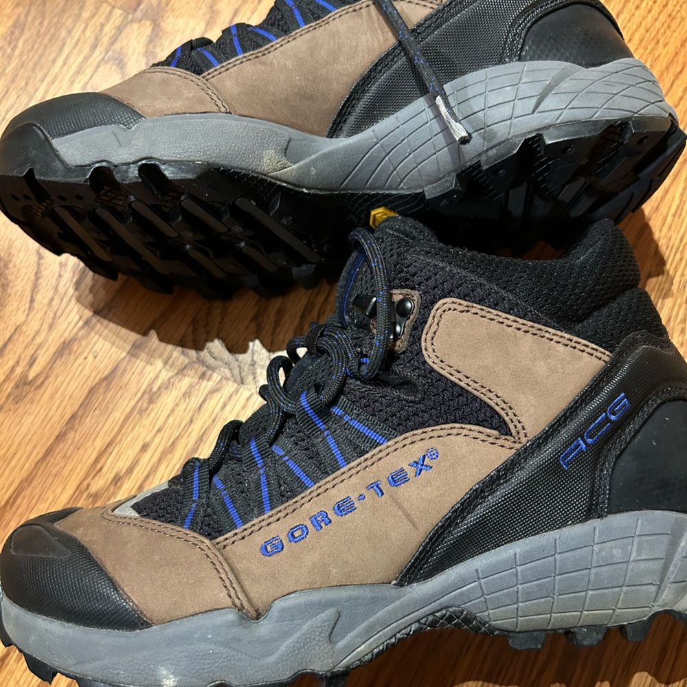 GORE-TEX Nike ACS brown and Black Trail Shoes